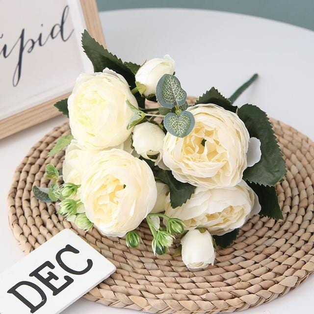 Beautiful Fresh Flower Centerpiece for Home Decor