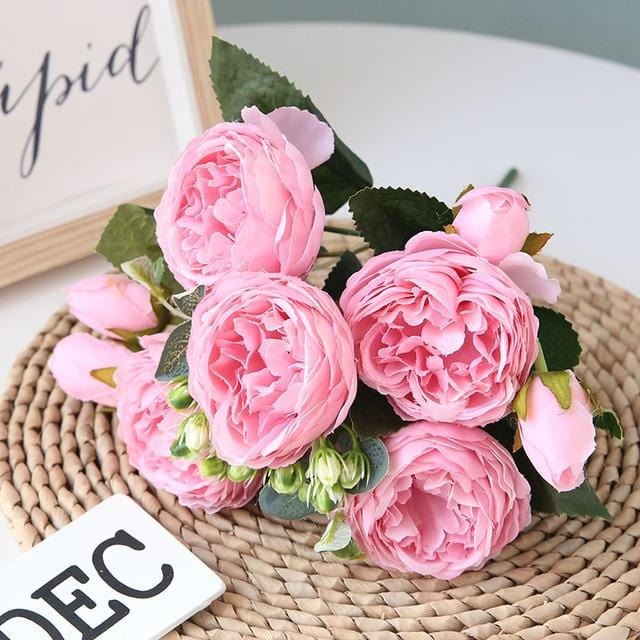 Beautiful Fresh Flower Centerpiece for Home Decor