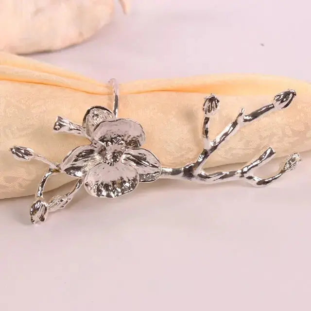 Beautiful Floral Table Setting Ring Set - Dotisk