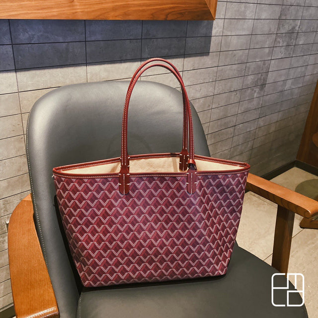 Stylish Women's Everyday Tote Handbag