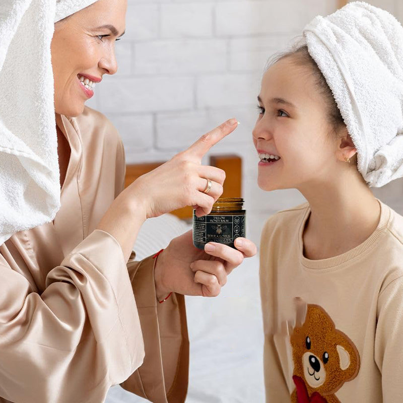 Natural Moisturizing Face Cream with Beeswax & Honey