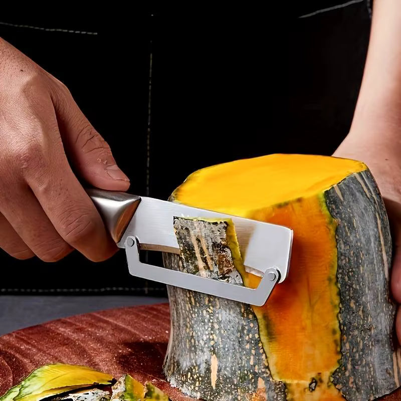 Easy To Use Metal Vegetable Peeler