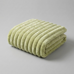 VELVETREST – Plush Blanket for Relaxed Evening Comfort