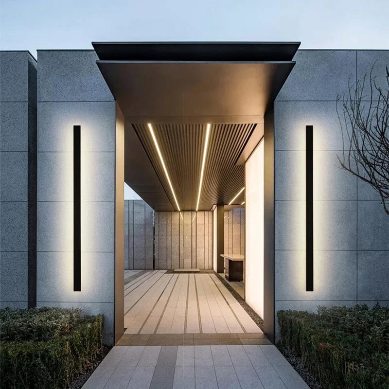 Linear Outdoor Wall Lamp