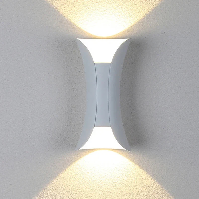 Outdoor Wall Lamp Curved Mounted LED