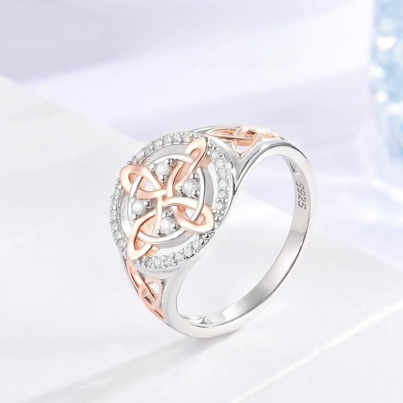 Mystic Twist Sterling Silver Ring - Dotisk