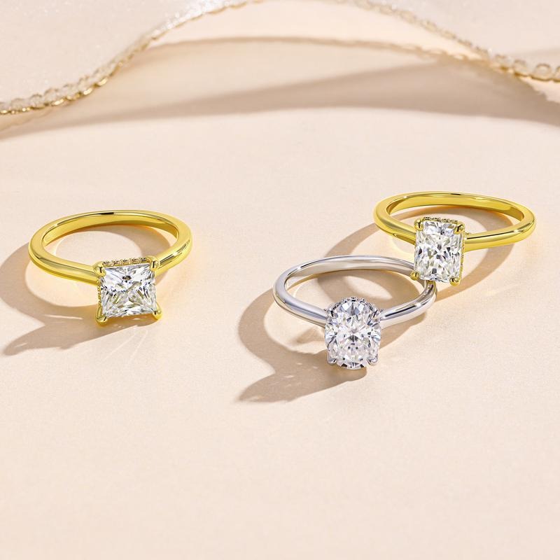 Luxurious Gold Tone Cubic Zirconia Ring