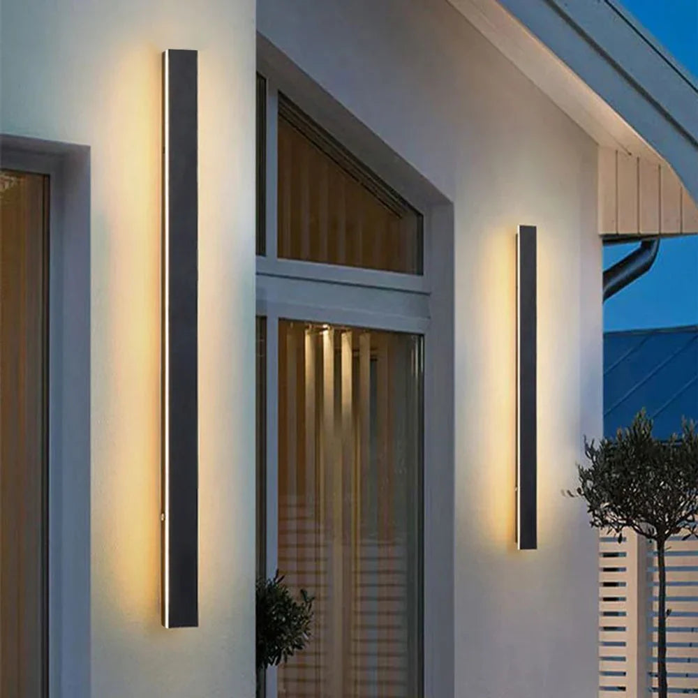 Linear Outdoor Wall Lamp