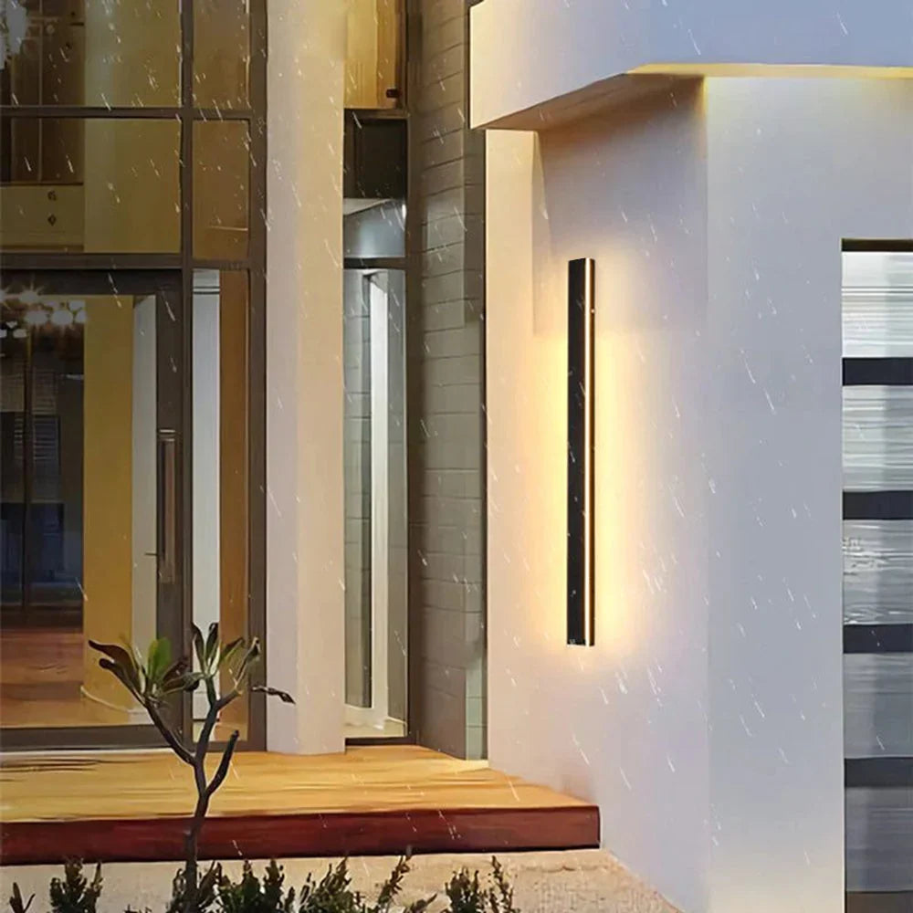 Linear Outdoor Wall Lamp