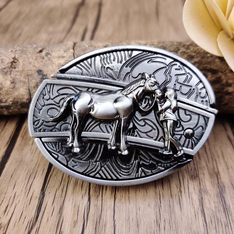 Oval Bull Skull Belt Buckle with Hidden Knife