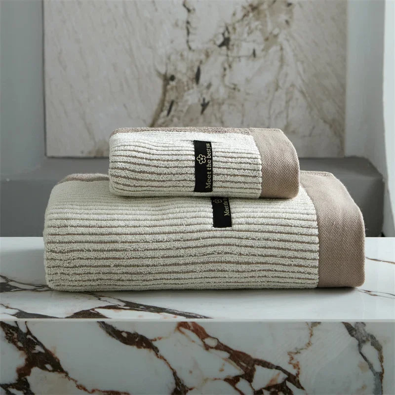 Natural Fiber Soft Absorbent Bath Towel - Dotisk