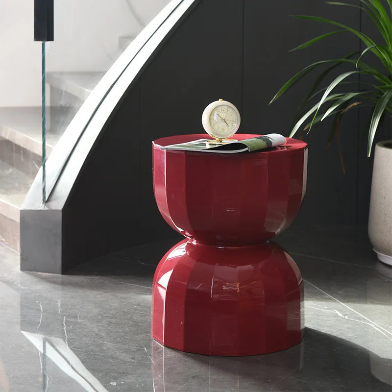 Stylish Hourglass Side Table – Scandinavian Minimalist Accent Furniture