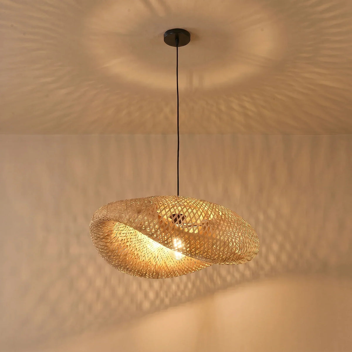 Woven Rattan Pendant Light with Adjustable Height for Dining Room & Kitchen | Natural Ceiling Fixture with E27 Socket | Scandinavian