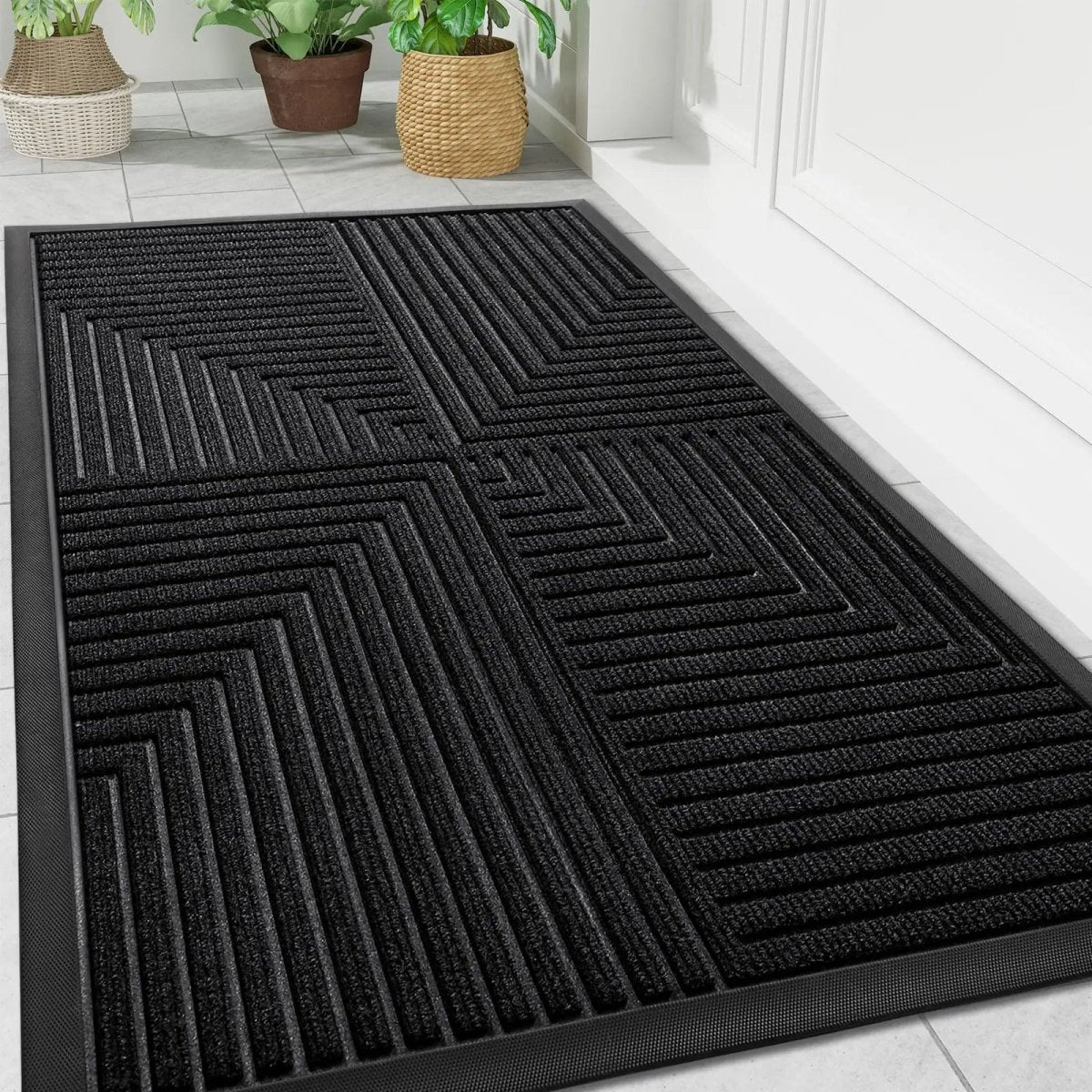 Heavy-Duty Entrance Mat with Striped Design – Waterproof Rubber-Backed Runner for Mudroom, Foyer & Hallway – Easy-Clean Indoor Door Mat