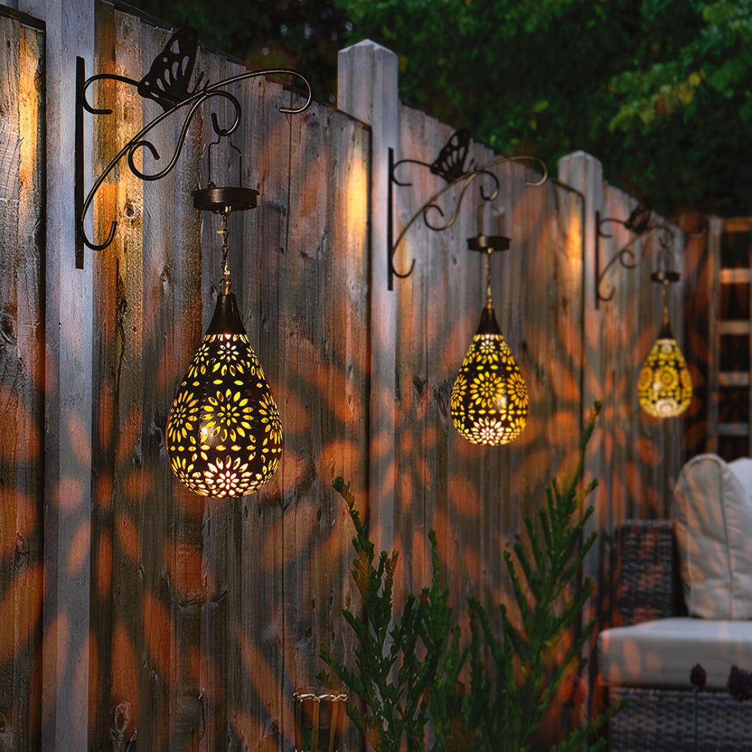 LumaDrop™ Solar Garden Lantern