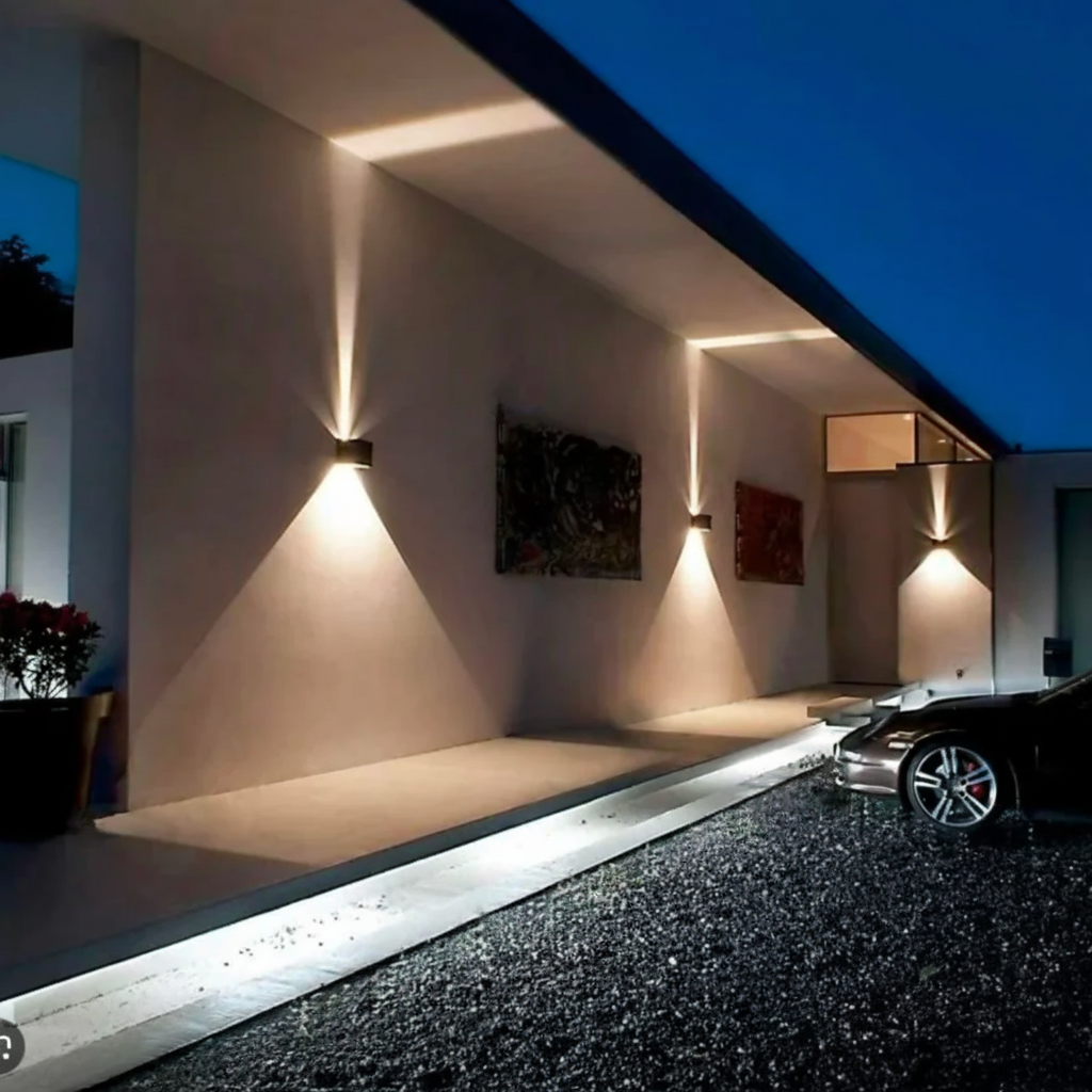 Modern Cube LED Wall Light with Motion Sensor & Rechargeable Battery | Smart Home Lighting Solution