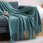 Throw Blanket for Couch, Chunky Knit Blanket in Soft Cozy Yarn, Oversized Knit Throw Blanket for Bed and Outdoor