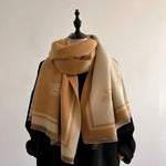 Nuvia Winter Scarf - Soft Microfiber, Warm Bee Pattern