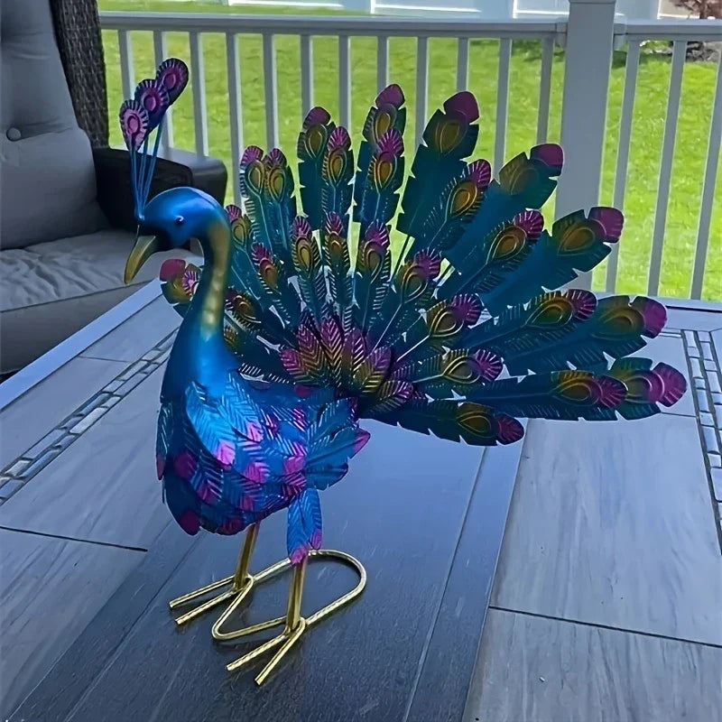 RegalFeather™ - Majestic Peacock Sculpture