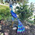 RegalFeather™ - Majestic Peacock Sculpture