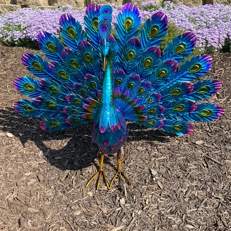 RegalFeather™ - Majestic Peacock Sculpture