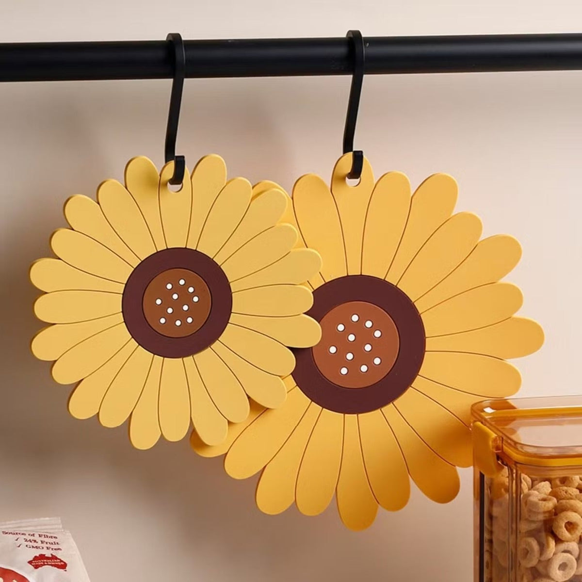 Durable Floral PVC Table Protector - Dotisk