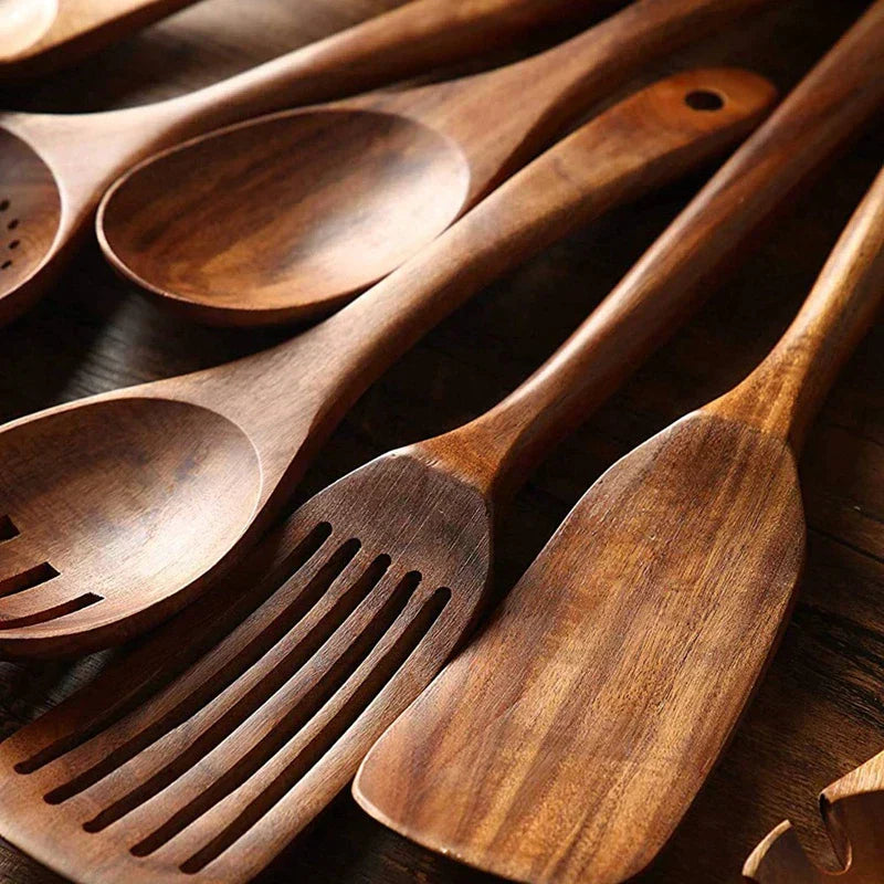 Natural Wood Kitchen Utensil Set with Teak Handle