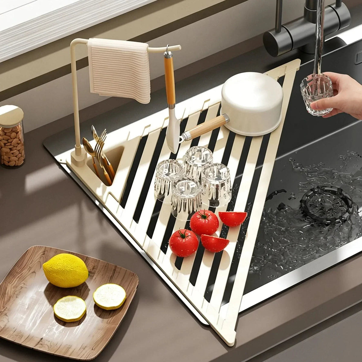 DRYFLOW – Foldable Over Sink Drain Rack