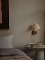 Fabric Sconce with Scalloped Shade G9 Socket 8.5 Inch Gold Metal Fixture Bedside Wall Fixture Modern Entryway Accent Lighting for Apartment